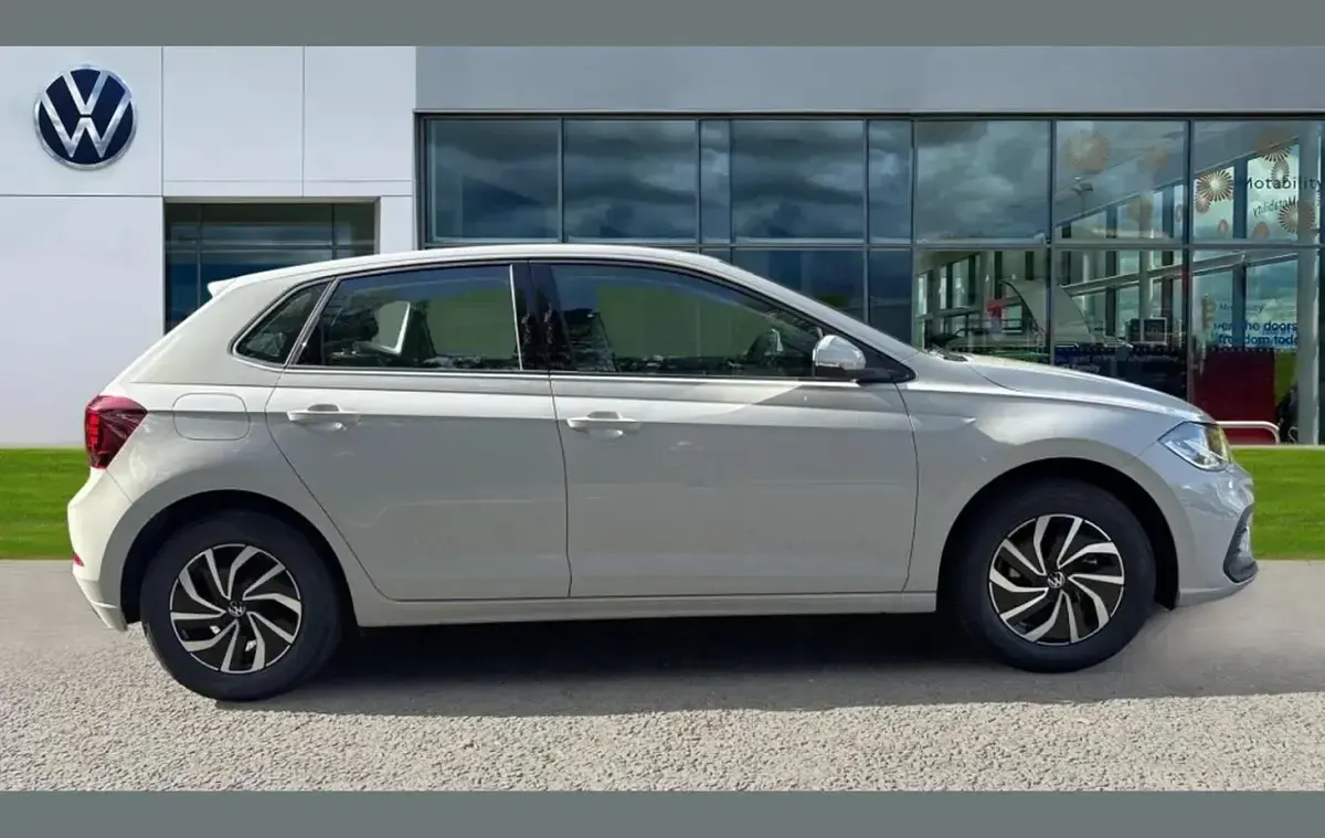 New VW Polo Life 80 HP (58 kW) 2026 Ascot grey Hatchback