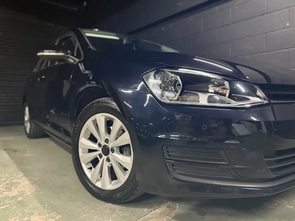 Used VW Golf VII SE 105 HP (77 kW) 2014 Black Hatchback