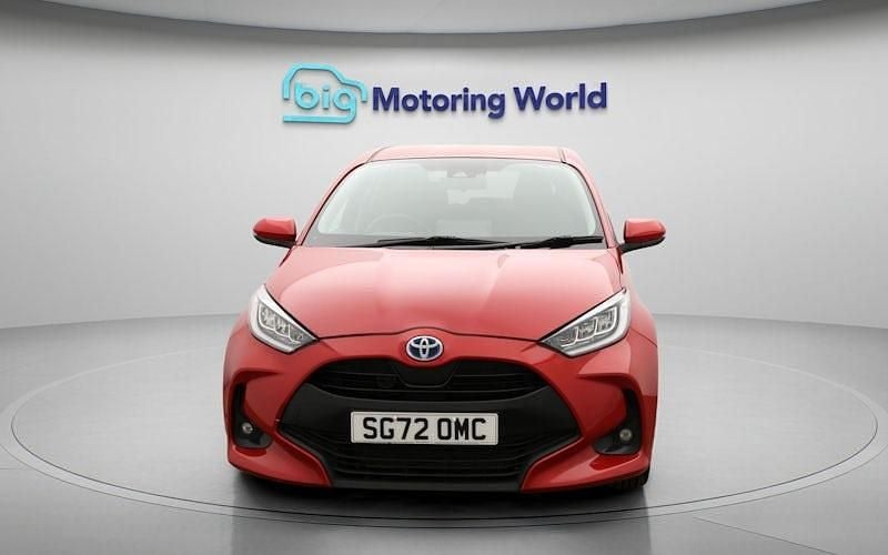 Used Toyota Yaris Hybrid Design 116 HP (85 kW) 2026 Hatchback
