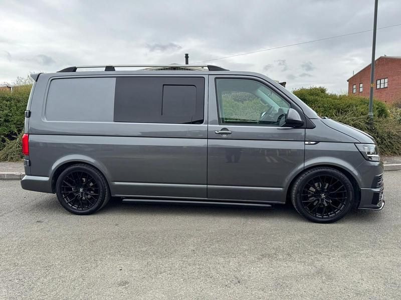 Used VW Transporter Trendline 150 HP (110 kW) 2017 Grey Van