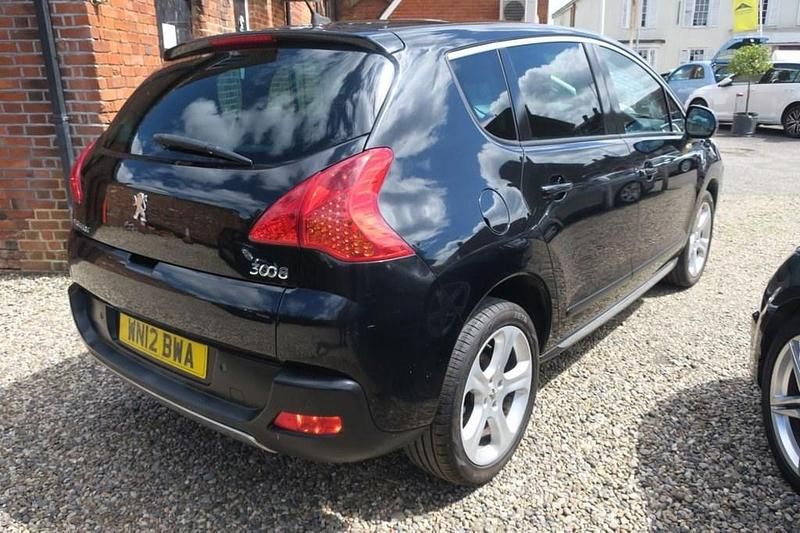 Used Peugeot 3008 Allure 112 HP (82 kW) 2012 Black Estate