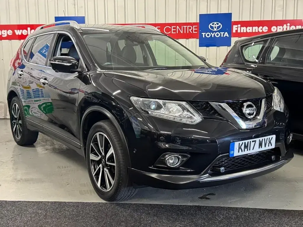 Used Nissan X-Trail Tekna 130 HP (95 kW) 2017 Black SUV