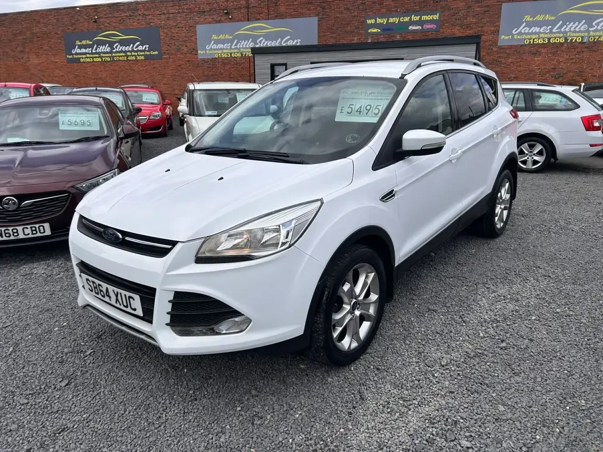 Used Ford Kuga Zetec 150 HP (110 kW) 2014 White SUV