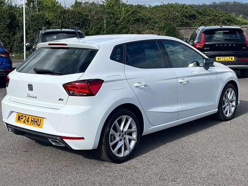 Used Seat Ibiza FR 113 HP (83 kW) 2024 White Hatchback