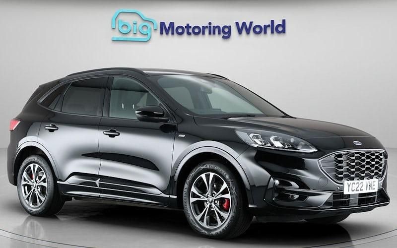 Used 2023 Ford Kuga ST-Line SUV | £19,900 (Good price) - Image 1/4