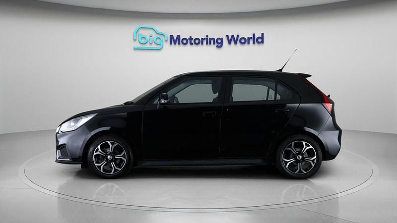 Used MG MG3 Excite 106 HP (77 kW) 2023 Black Hatchback