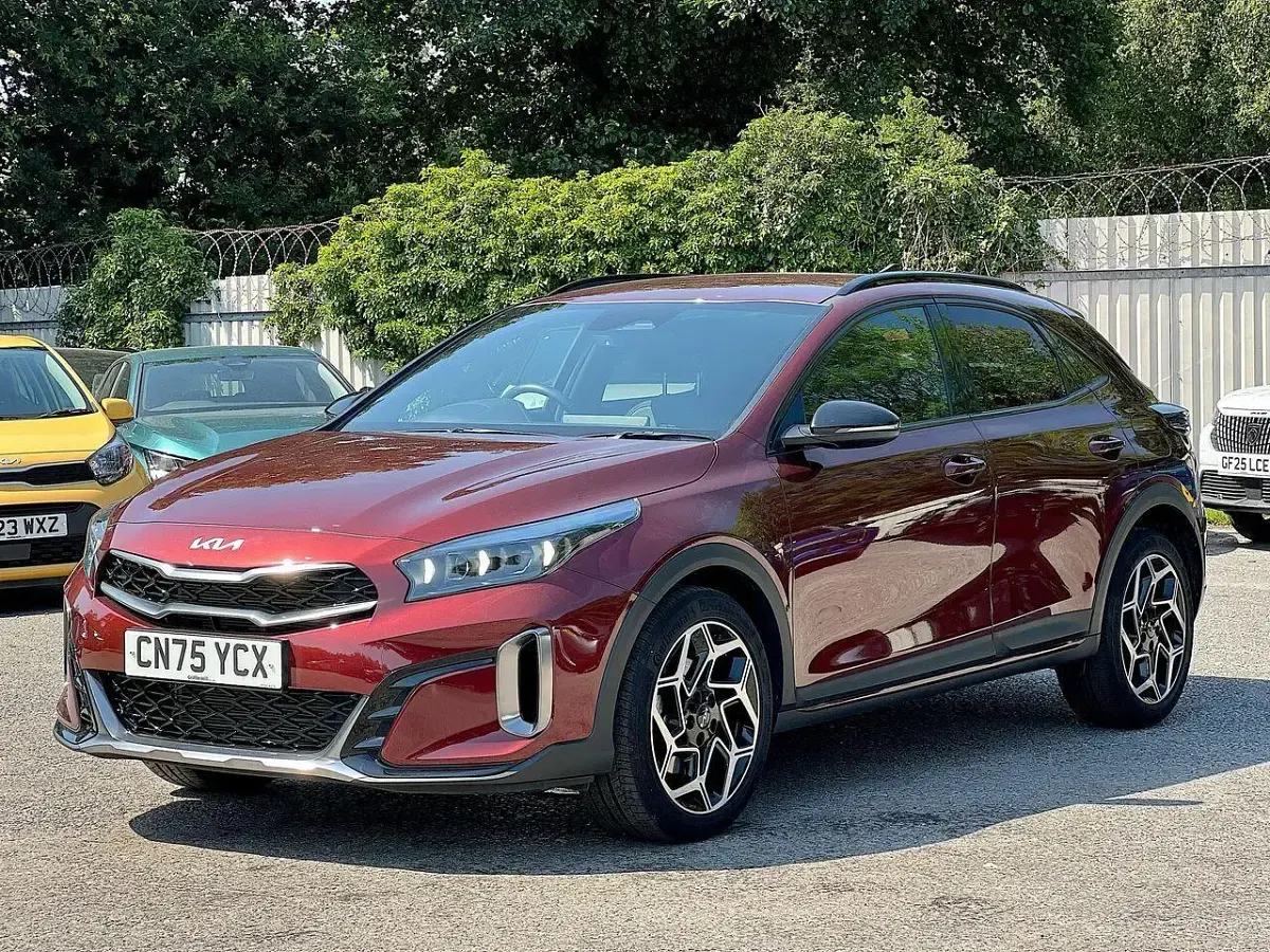 Used Kia XCeed GT-Line 113 HP (83 kW) 2025 Red SUV