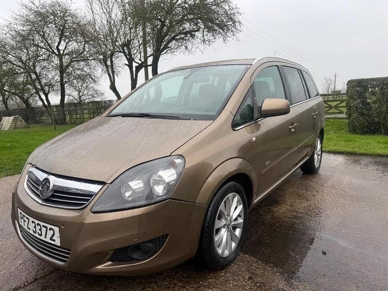 Used Vauxhall Zafira Design Edition 2013 Brown MPV
