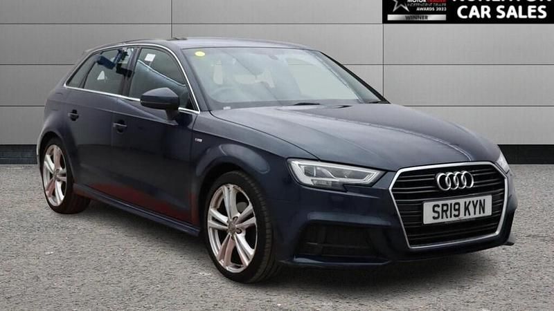 Used Audi A3 Sportback S-Line 150 HP (110 kW) 2019 Blue Hatchback