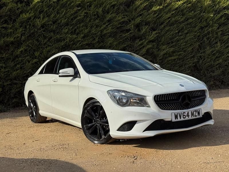 White Used 2014 Mercedes CLA200 Sedan | £5,285 (Super price) - Image 1/4
