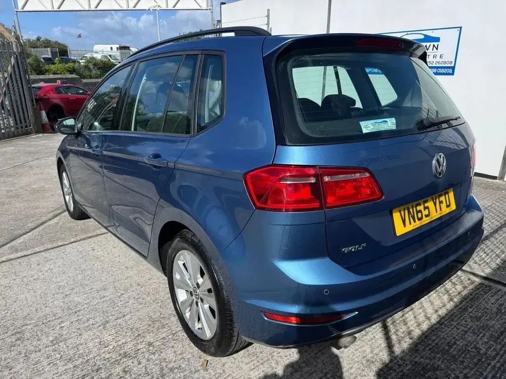 Used VW Golf Sportsvan SE 110 HP (80 kW) 2015 Blue MPV