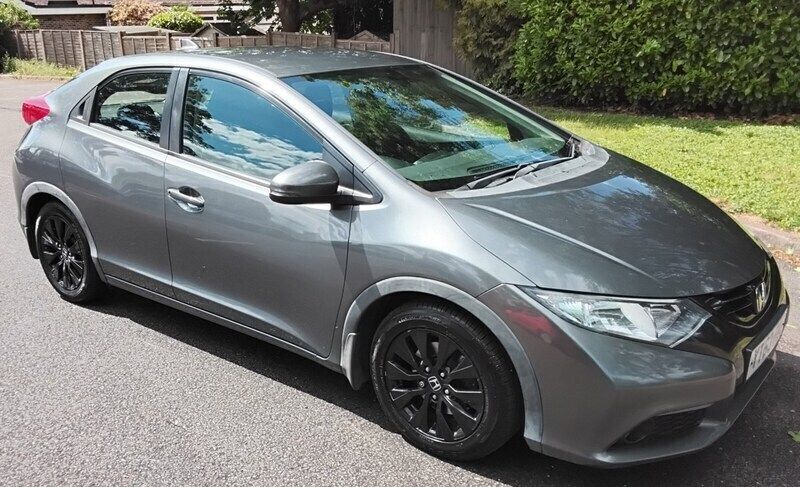 Grey Used 2013 Honda Civic ES Hatchback | £3,395 (Fair price) - Image 1/4