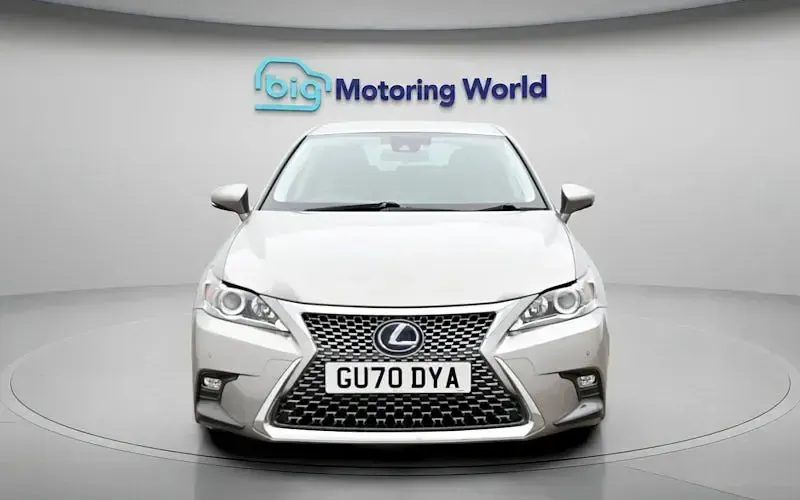 Usado Lexus CT200h 136 CV (100 kW) 2020 Utilitario