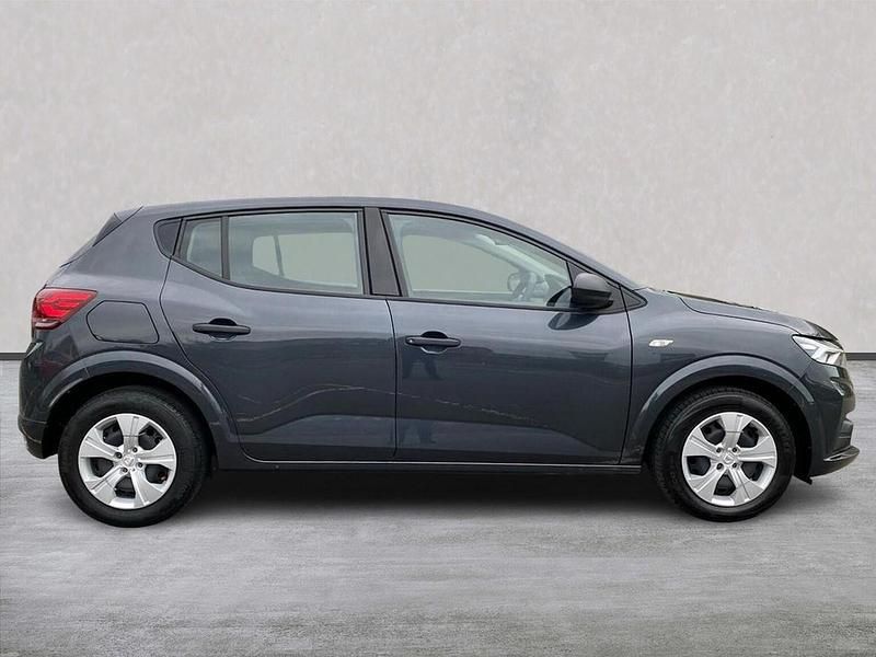 Used Dacia Sandero Essentiel 65 HP (47 kW) 2022 Grey Hatchback