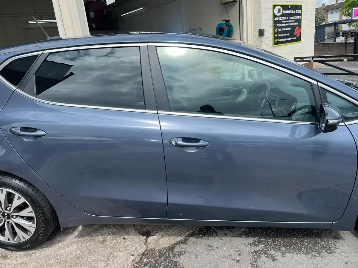 Used Kia Ceed 136 HP (100 kW) 2017 Blue Hatchback