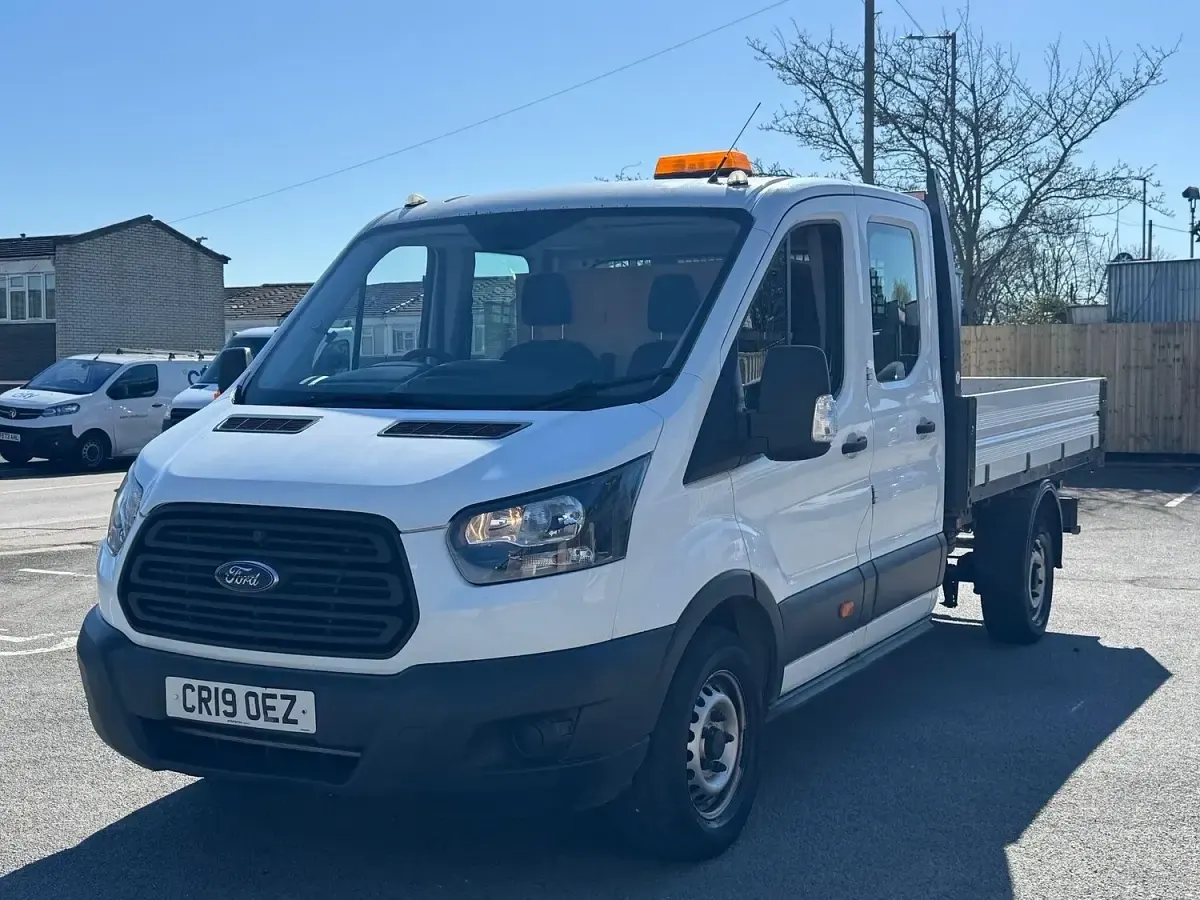 Used Ford Transit 130 HP (95 kW) 2019 White Cabriolet