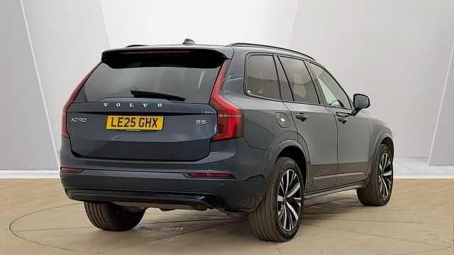 Used Volvo XC90 Plus 247 HP (181 kW) 2026 SUV