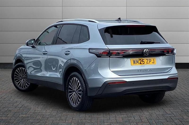 Used VW Tiguan Match 150 HP (110 kW) 2025 Oyster silver SUV