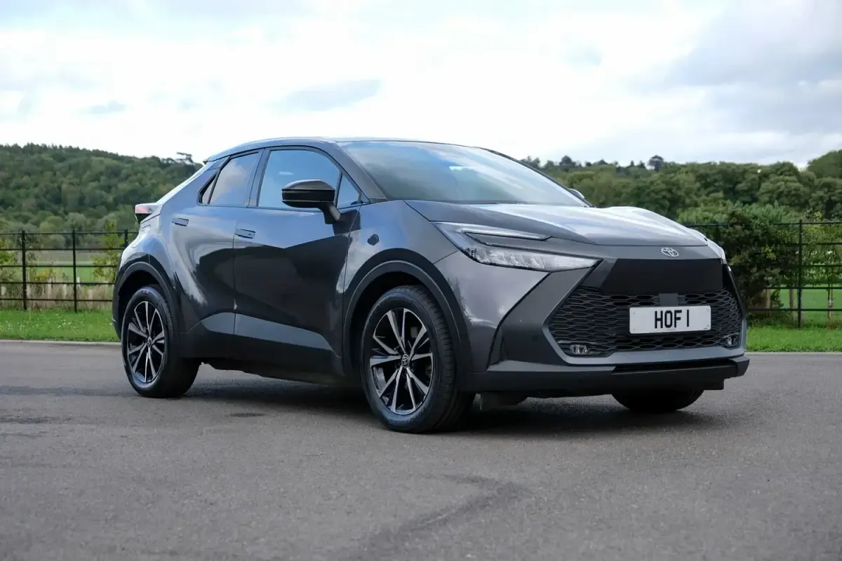 Used Toyota C-HR Design 198 HP (145 kW) 2024 Grey SUV
