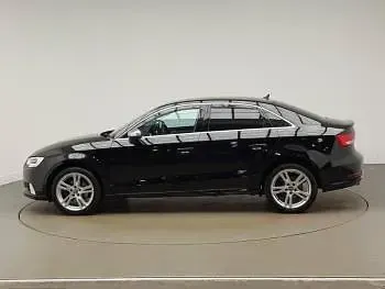 Begagnad Audi A3 Sport 110 HK (80 kW) 2016 Svart Sedan