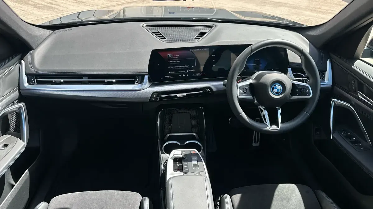 Used BMW iX1 Comfort Edition 150 kW (204 HP) 2025 Black sapphire SUV