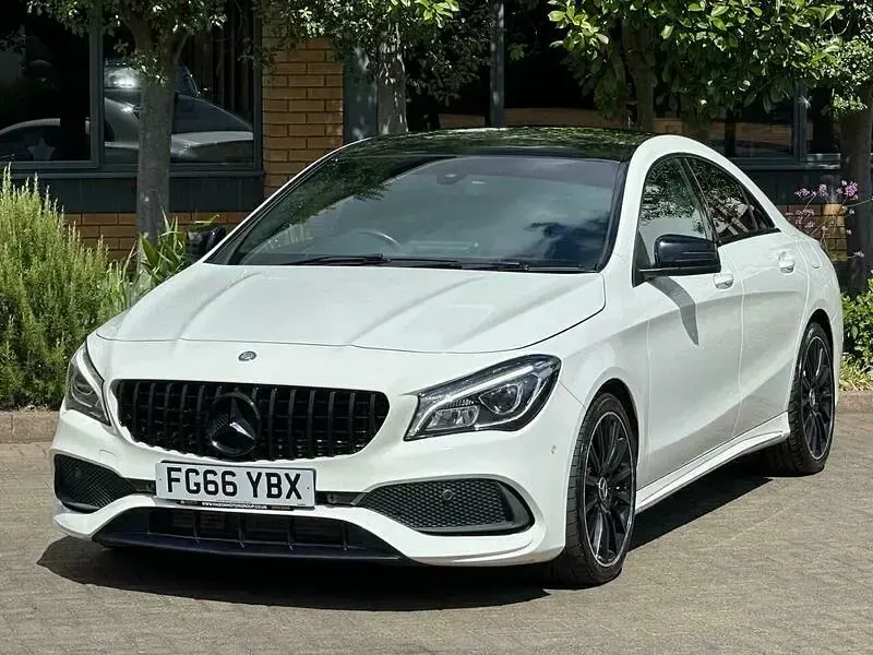 Used Mercedes CLA180 AMG line 122 HP (89 kW) 2016 White Coupe