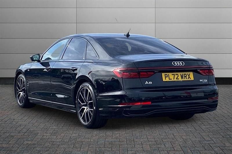 Begagnad Audi A8 Black Edition 286 HK (210 kW) 2023 Svart Sedan