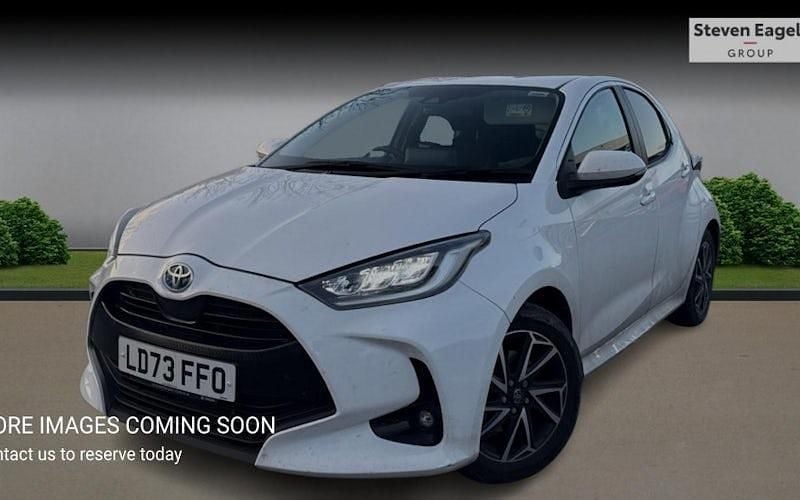 Used Toyota Yaris Hybrid Design 116 HP (85 kW) 2026 Hatchback