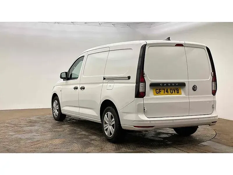 Used VW Caddy Maxi 102 HP (75 kW) 2024 White MPV