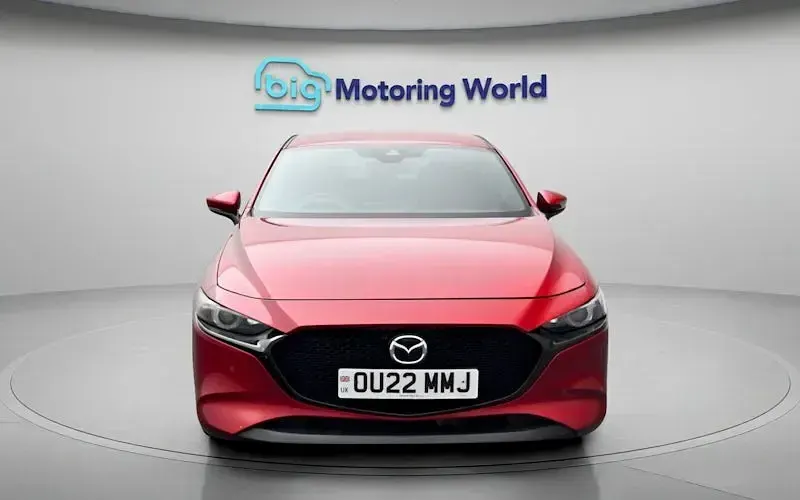 Used Mazda 3 Inclusive 122 HP (89 kW) 2022 Red Hatchback