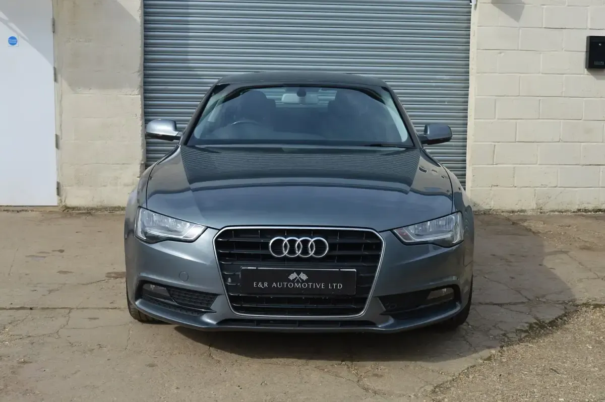 Used Audi A5 177 HP (130 kW) 2012 Grey Coupe