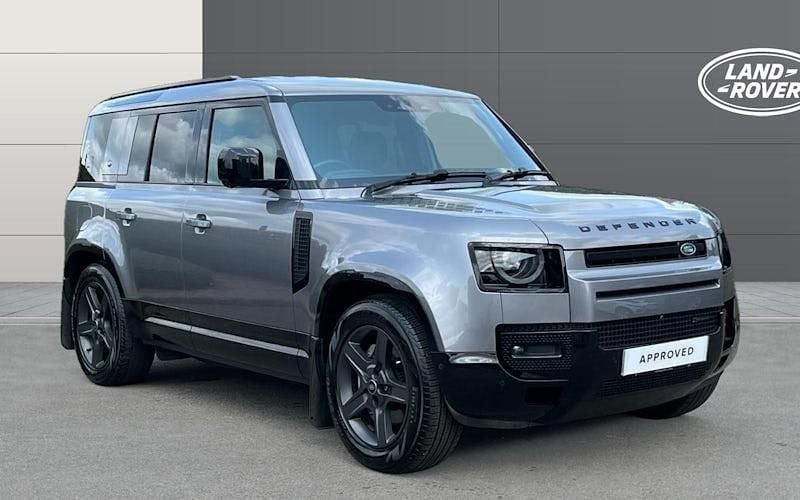 Used 2024 Land Rover Defender SE Dynamic SUV | £55,529 (Super price) - Image 1/4