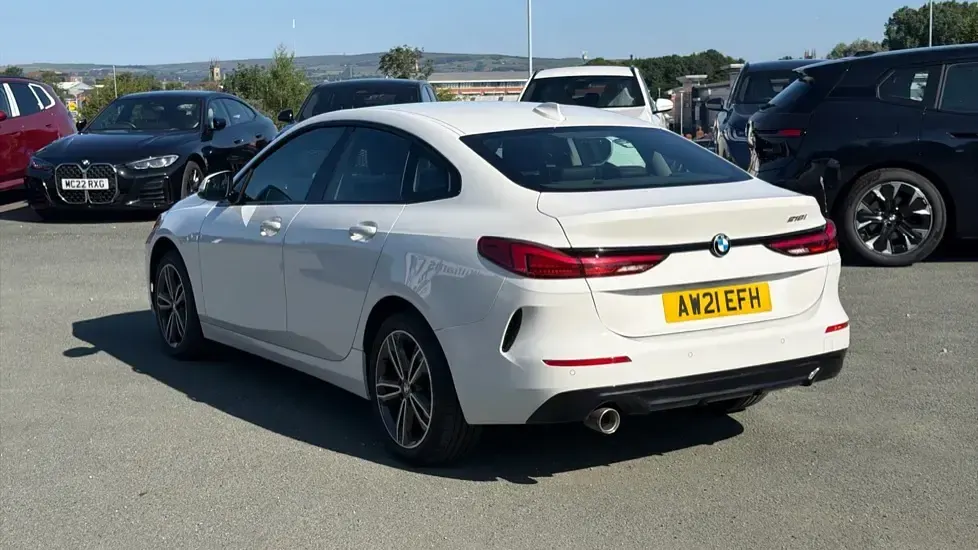 Used BMW 218 Gran Coupé Sport Line 134 HP (98 kW) 2021 White Coupe