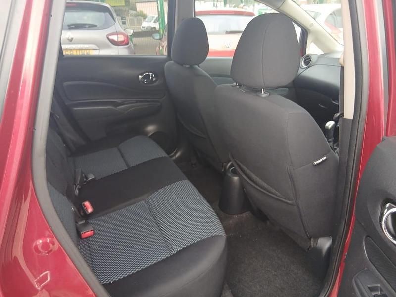 Używany Nissan Note N-TEC 80 KM (58 kW) 2015 Czerwony Hatchback