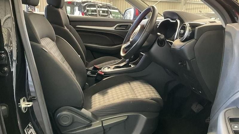 Used MG ZS Excite 111 HP (81 kW) 2022 Black SUV