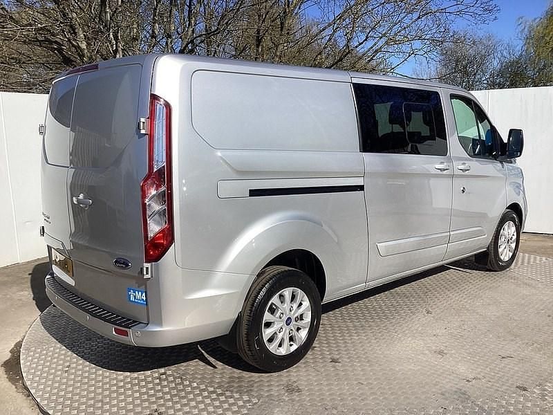 Used Ford Transit Custom Limited 130 HP (95 kW) 2021 Silver Van