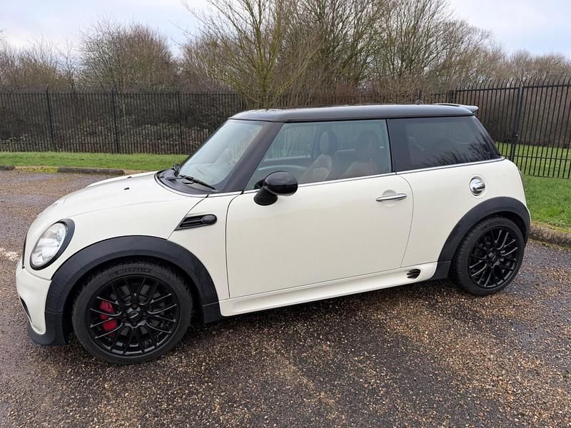 Used Mini John Cooper Works Hatch 2008 White Hatchback