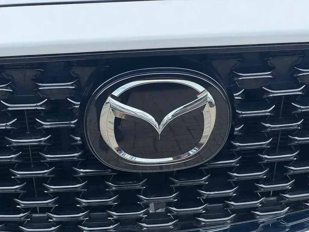 Used Mazda CX-5 Exclusive-Line 165 HP (121 kW) 2023 Rhodium white SUV