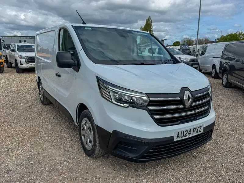 Begagnad Renault Trafic 2024 Vit