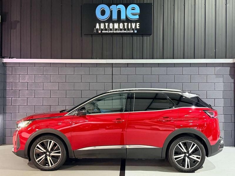 Used Peugeot 3008 Premium 2022 Red SUV