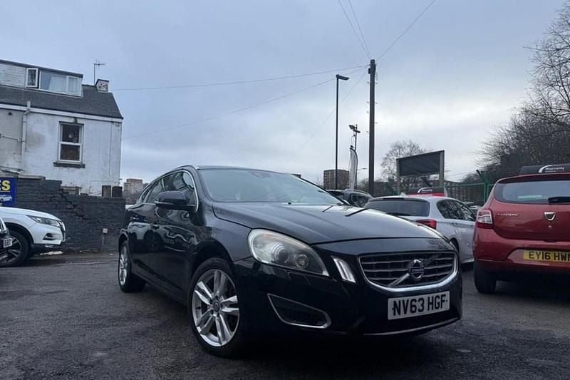 Used 2013 Volvo V60 SE Estate | £4,960 (Fair price) - Image 1/1