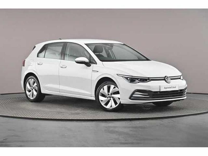 Used 2022 VW Golf VIII | £17,987 (Fair price) - Image 1/4