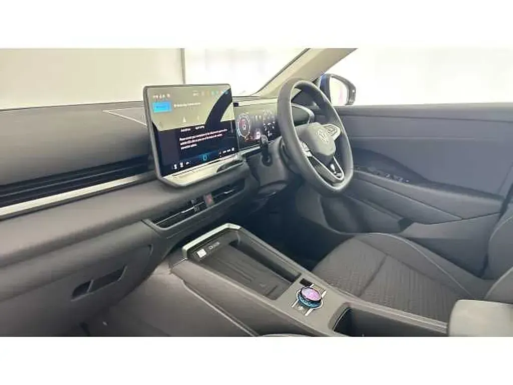 New VW T-Roc Life 116 HP (85 kW) 2026 SUV