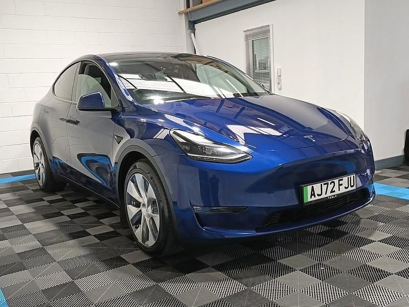 Used Tesla Model Y Long Range AWD 378 kW (514 HP) 2022 Blue SUV