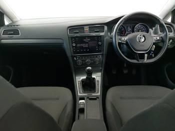 Used VW Golf VIII Edition 130 HP (95 kW) 2020 White Hatchback