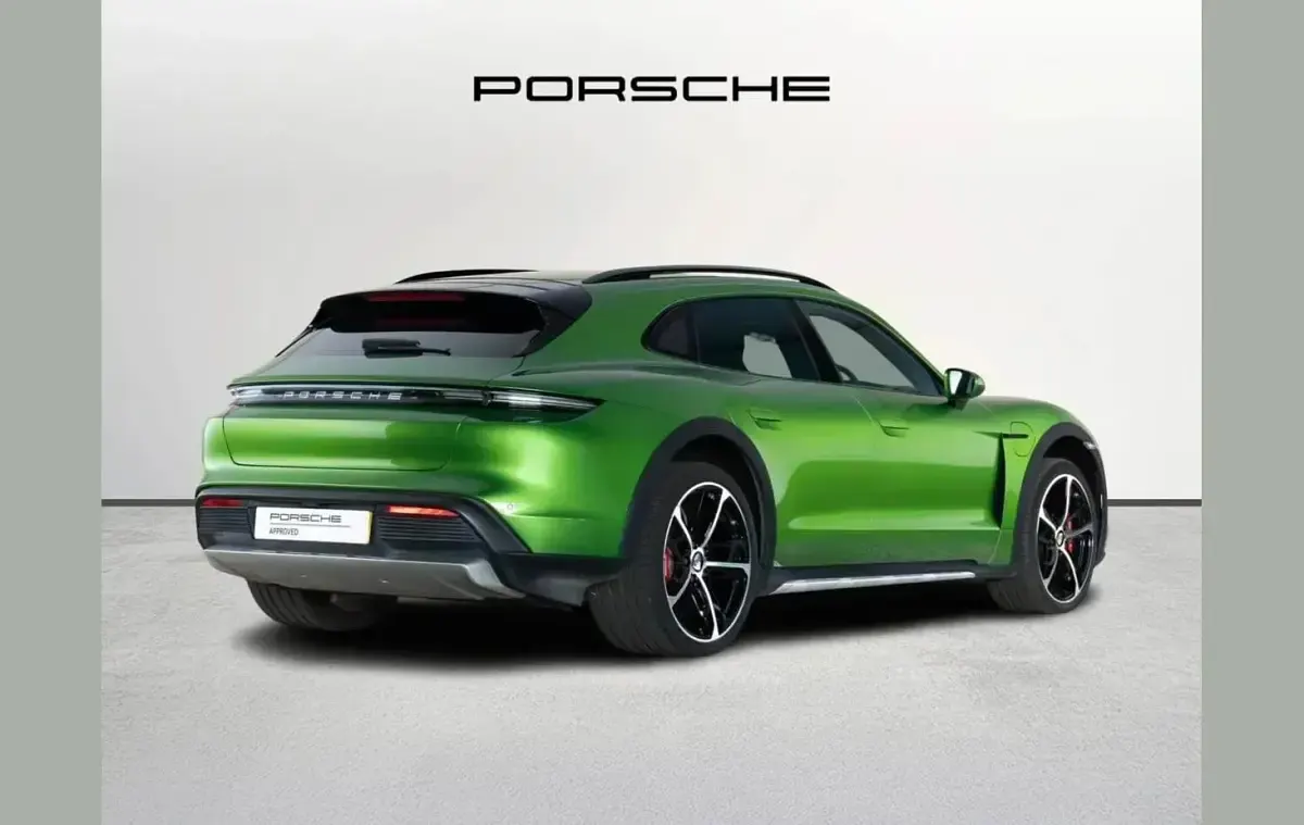 Used Porsche Taycan 419 kW (571 HP) 2021 Green Estate