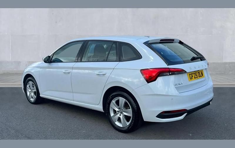 Used Skoda Scala SE 116 HP (85 kW) 2025 Moon white metallic Hatchback