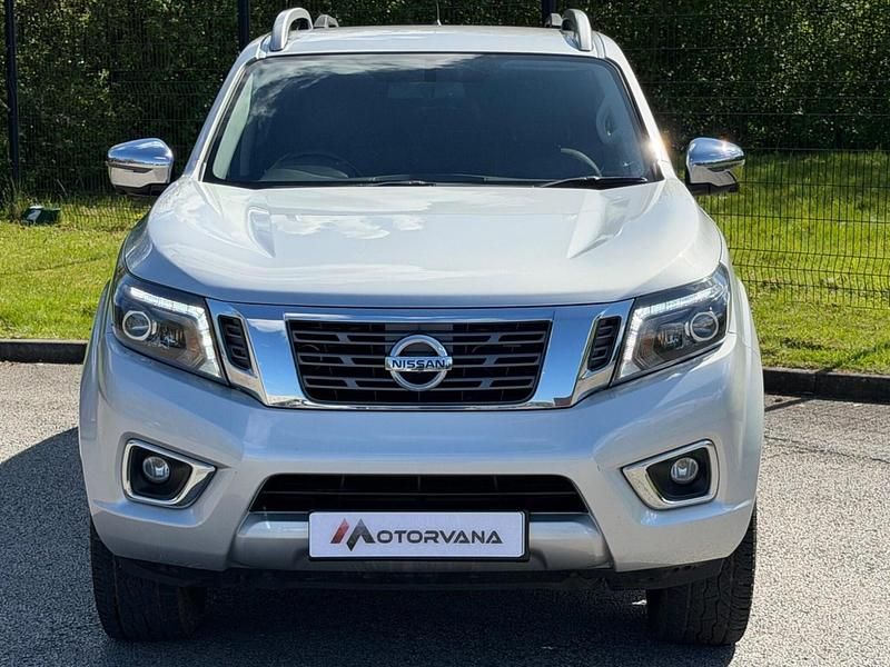 Used Nissan Navara Tekna 190 HP (139 kW) 2020 Silver Pickup