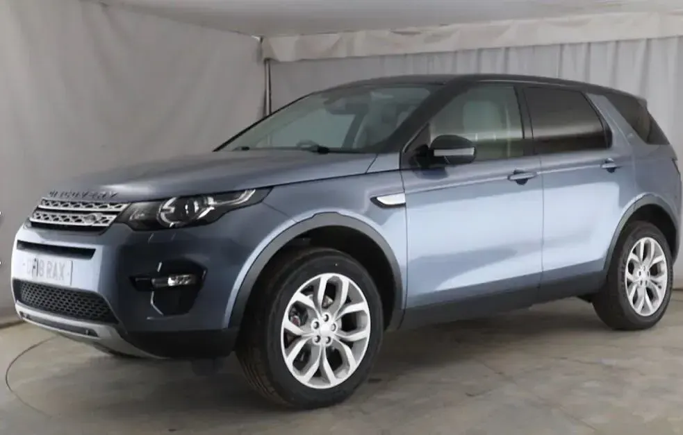 Used Land Rover Discovery Sport HSE 2018 Blue SUV