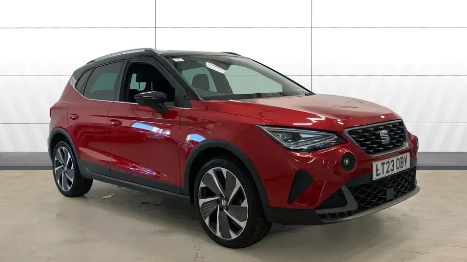 Używany Seat Arona FR 110 KM (80 kW) 2022 SUV